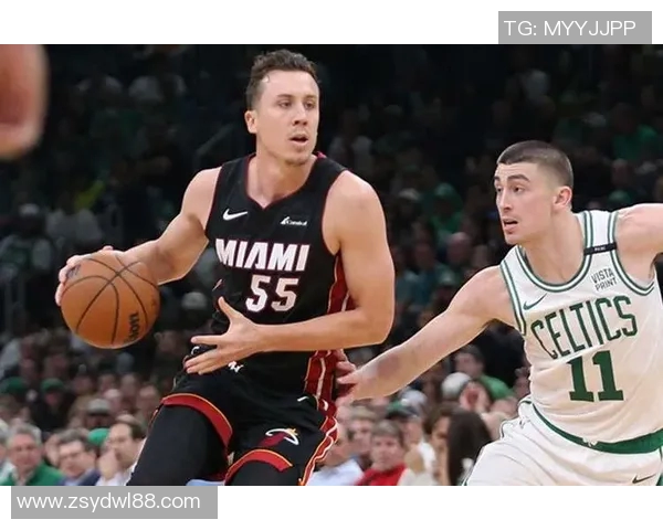 热火与凯尔特人激战落幕赛后分析与精彩瞬间回顾