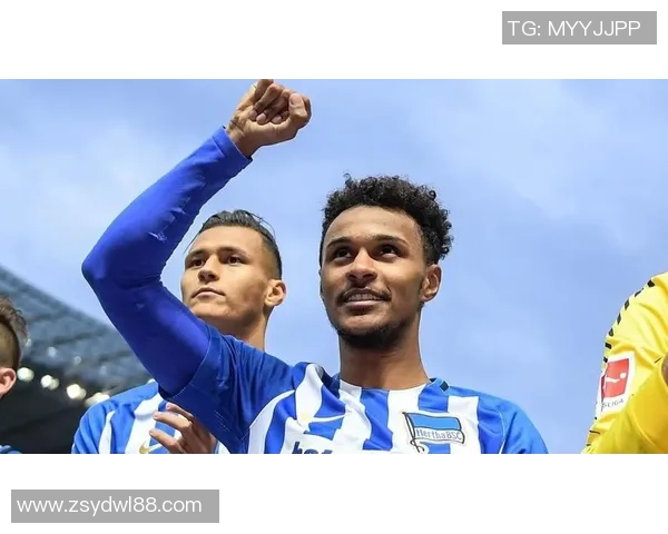 上海申鑫迎战梅县铁，争夺关键三分全力以赴展现球队实力与斗志