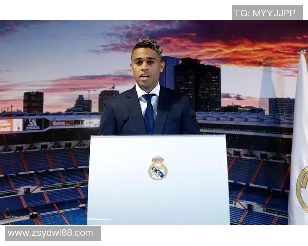 皇马新星马里亚诺的崛起与挑战：能否在球队中找到自己的位置